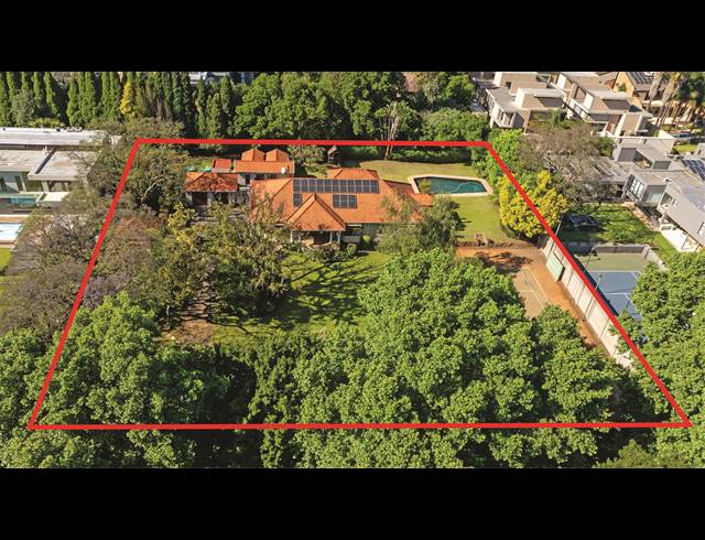 3,965M² VACANT LAND FOR SALE IN HOUGHTON ESTATE